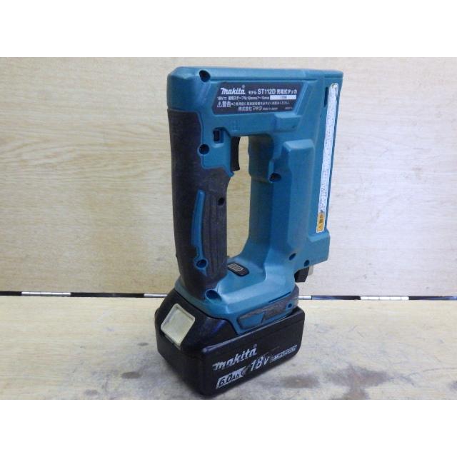 中古 マキタ makita 18V充電式タッカ ST112D 本体のみ バッテリー付き 
