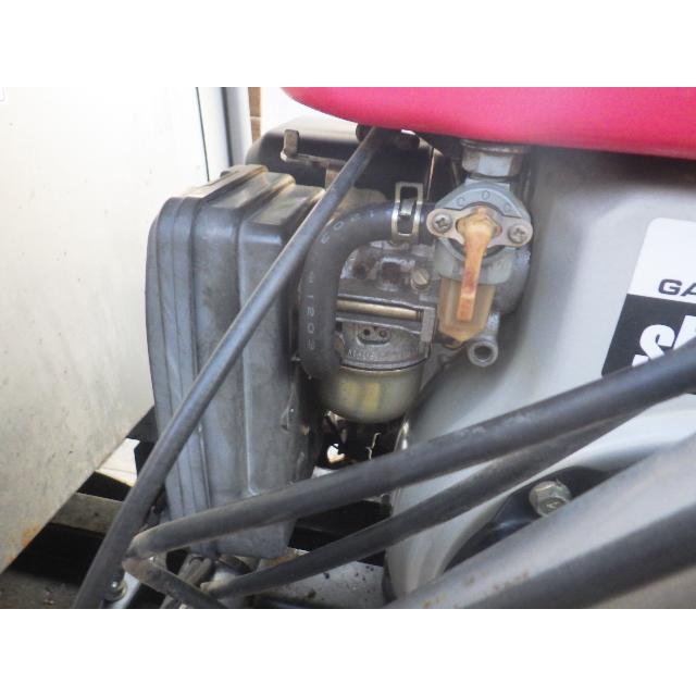 運搬機　ジャンク品　決まりました！ 中古ジャンク扱い エンジン式運搬車 新ダイワ SCR250 クローラー交換
