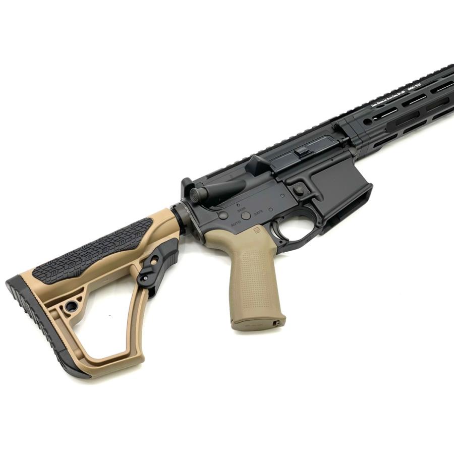 25【新品未使用】 MGA コンプリート GHK Daniel Defense M4 V7 セラコート仕上　エアガン　サバゲー 【2743023735】(98000円)