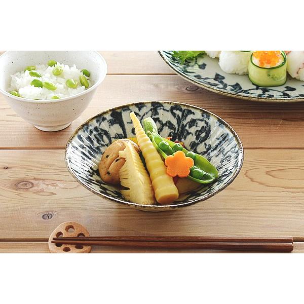 食器 和食器 おしゃれ 中鉢 手書きたこ唐草菊彫5.5平鉢 煮物鉢