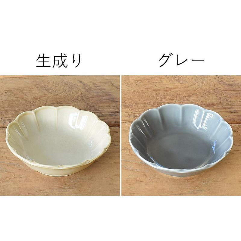 食器 おしゃれ 小鉢 二色菊型4.5小鉢 美濃焼 ボウル 菊形 : m'home