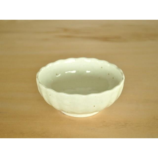 予約受付中】 小鉢 食器 おしゃれ 和食器 美濃焼 ボウル 菊型 菊形3.0小付け discoversvg.com 予約受付中】 小鉢 食器 おしゃれ 和食器 美濃焼 ボウル 菊型 菊形3.0小付け discoversvg.com
