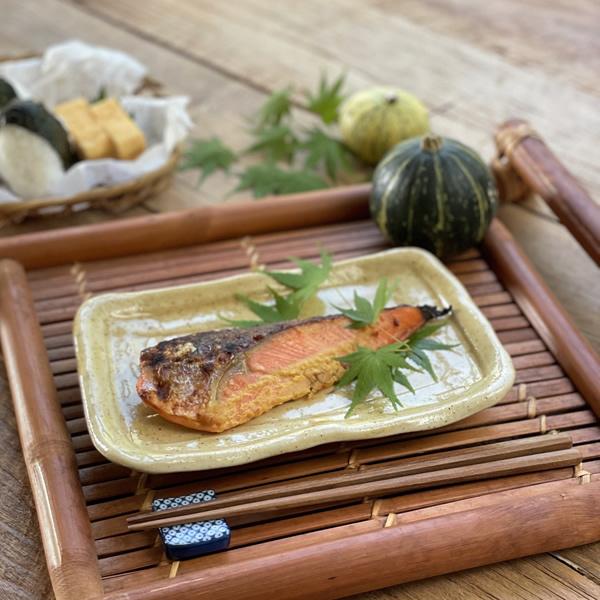 食器 和食器 おしゃれ 皿 取り皿 4色のソギ目お魚皿 モダン 美濃焼 角皿 焼き物皿 居酒屋 焼き魚 ソギメ 削ぎ目 窯変ネイビー｜mhomestyle｜06