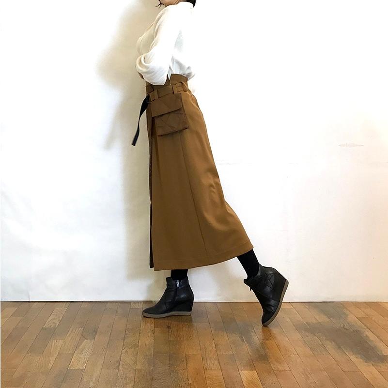 PASSIONE パシオーネ キルティング タイトスカート スリット入り PASSIONE パシオーネ キルティング タイトスカート スリット入り