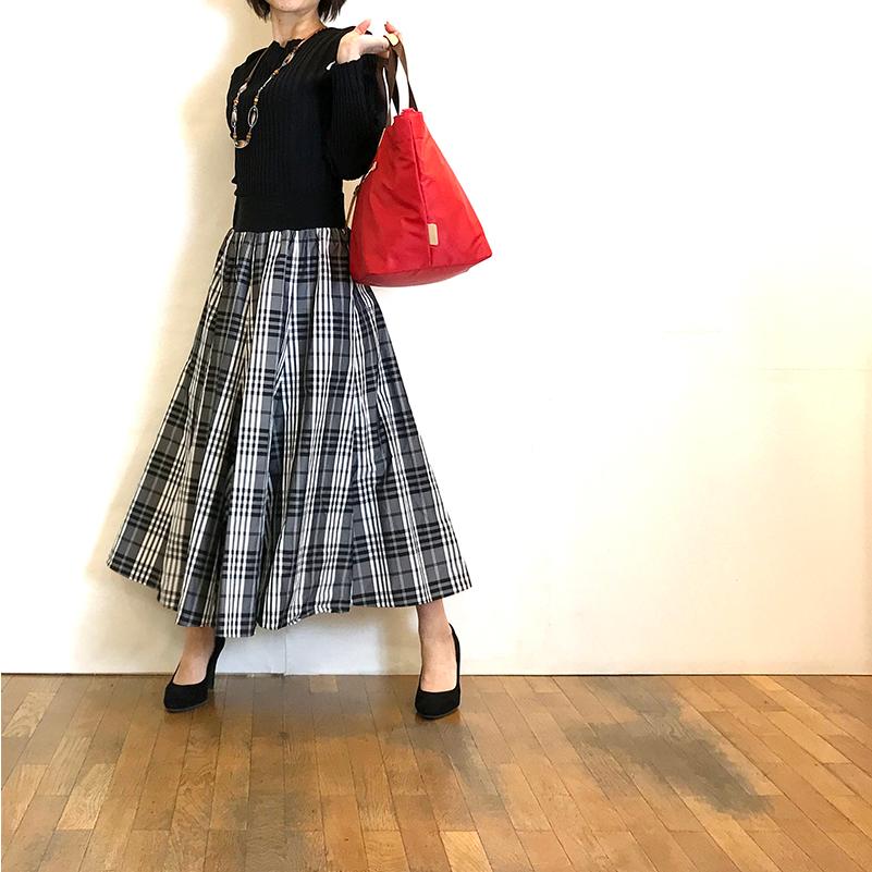 PASSIONE（パシオーネ） スカート チェック ロング マキシ 白黒総ゴム