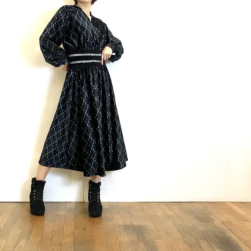 リトモラティーノ Ritmo Latino プリントベロアワンピース レディース 