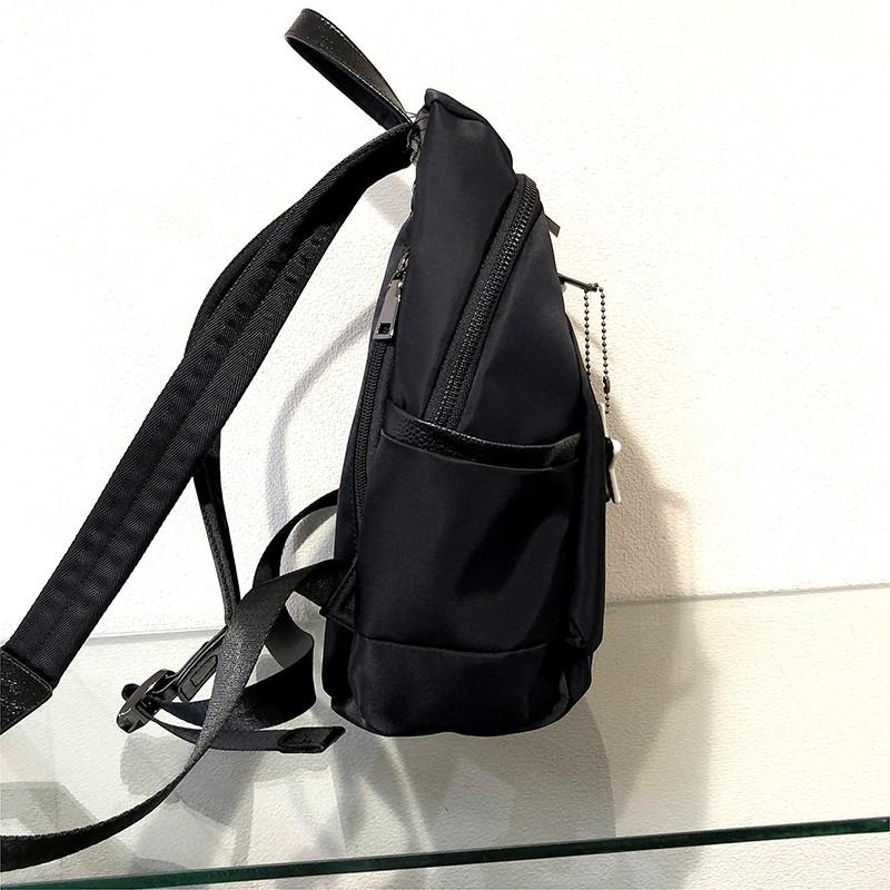 Catherine Harnel（キャサリンハーネル） リュックサック スター