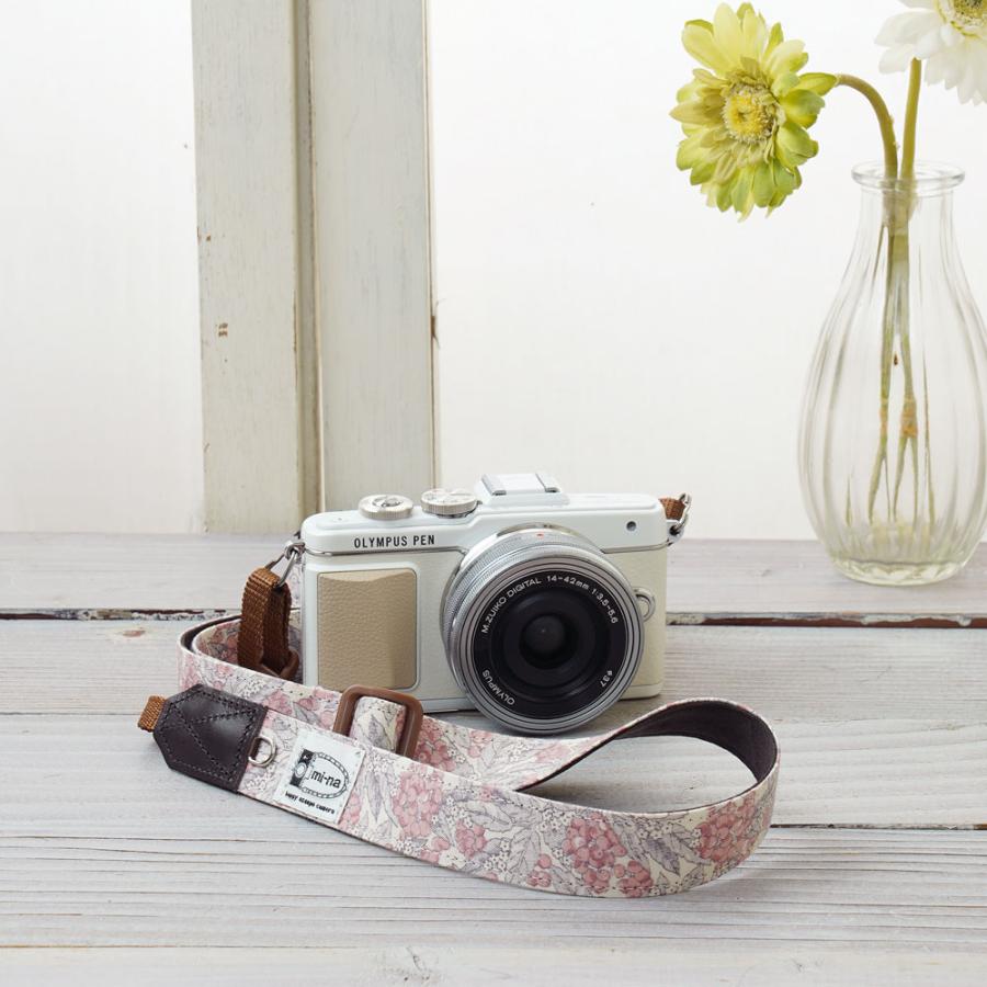カメラストラップ camera strap 一眼レフ ミラーレス一眼用 森の木の実 フリータイプ MI-NA ミーナ かわいい おしゃれ :80035-250:ミーナ 通販 カメラストラップ 一眼レフ かわいい おしゃれ mi-na ミーナ コーラルレディーローズ 3.5cm幅 長さ調節タイプ