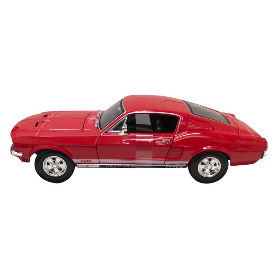 1967 Ford Mustang 限定ミニカー 1967 Ford Mustang GT Red (Special Edition) 1:24 Scale Model