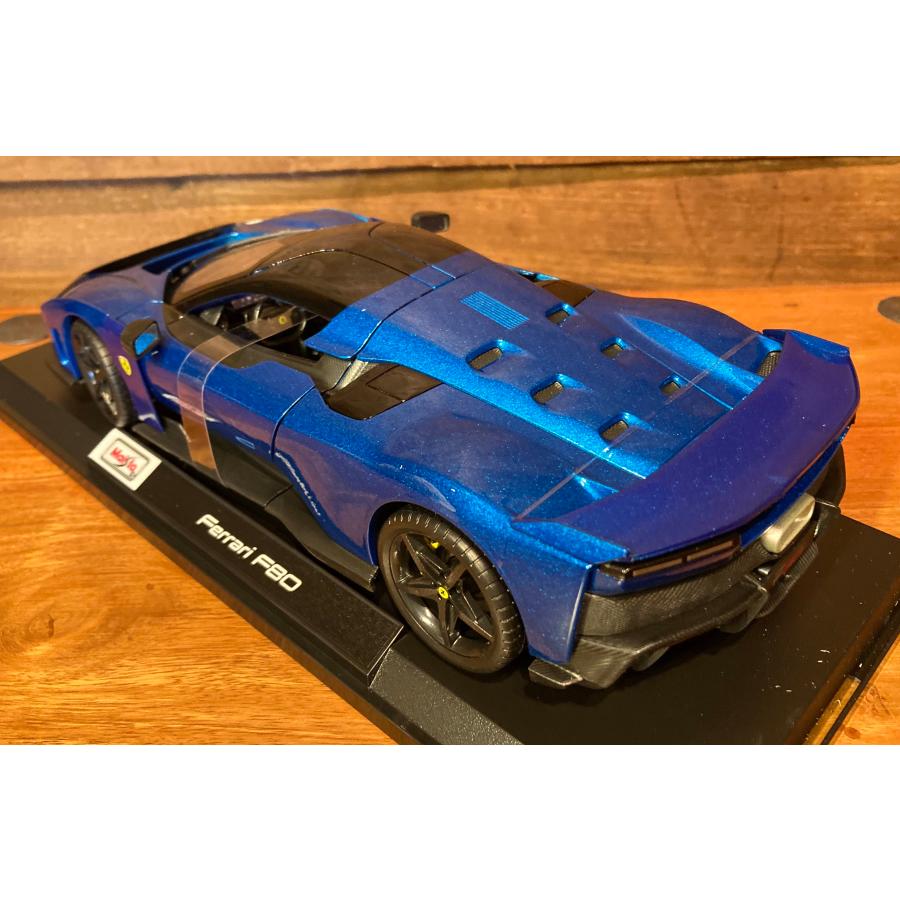1/18 フェラーリ F80 マイスト ミニカー マイスト ミニカー Ferrari F80 Blue 1/18 Maisto フェラーリ 青