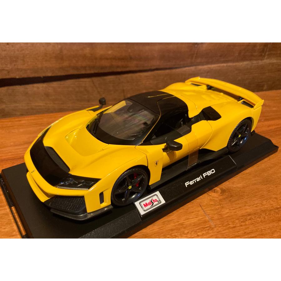 1/18 フェラーリ F80 マイスト ミニカー マイスト ミニカー Ferrari F80 Yellow 1/18 Maisto フェラーリ 青