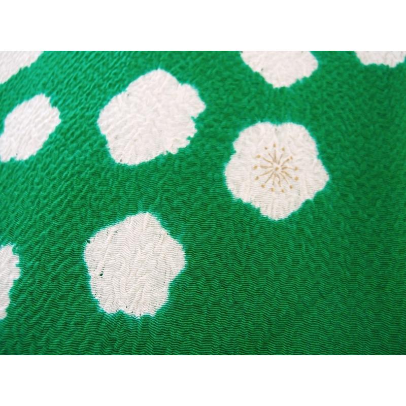 大版　正絹ちりめん　房付きショール　緑　梅絞り出し【衿秀】和想庵の画像