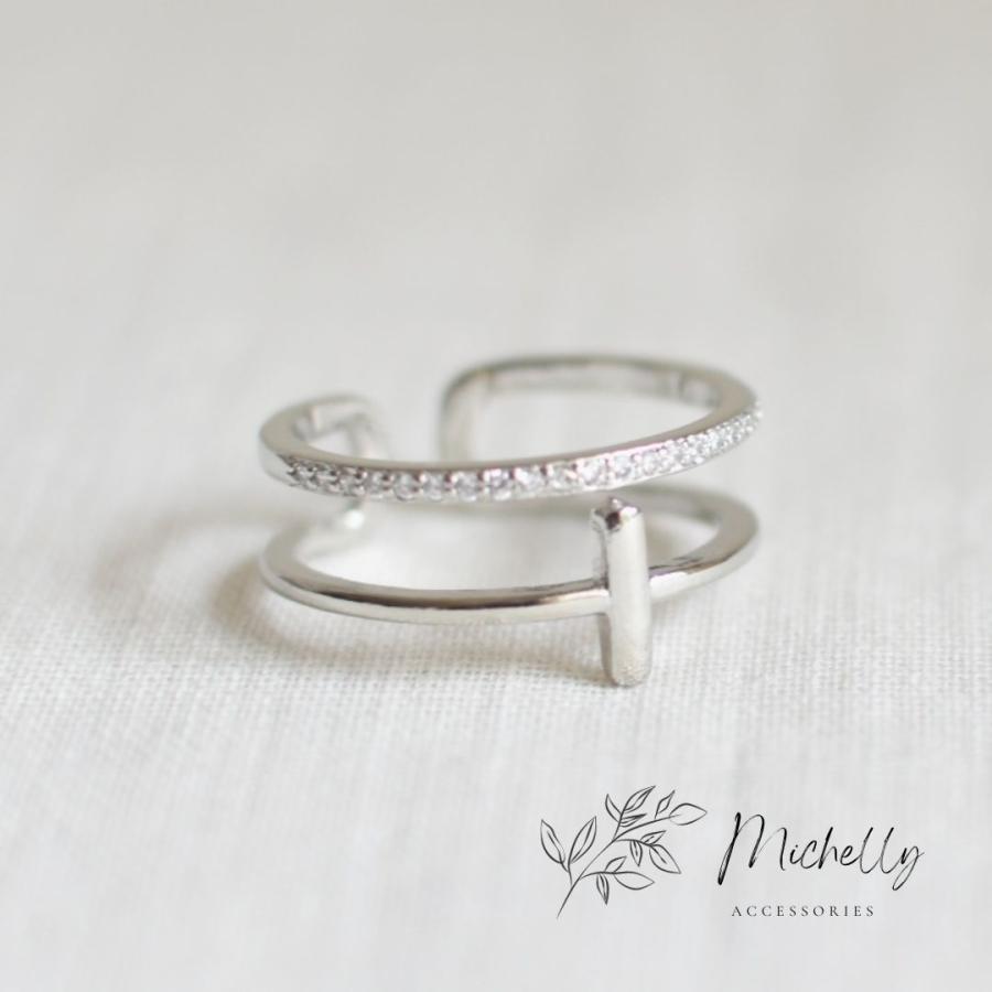リング 指輪 クロス シルバー ファッションリング 上品 かわいい キラキラ おしゃれ フリーサイズ レディース | ブランド登録なし | 01