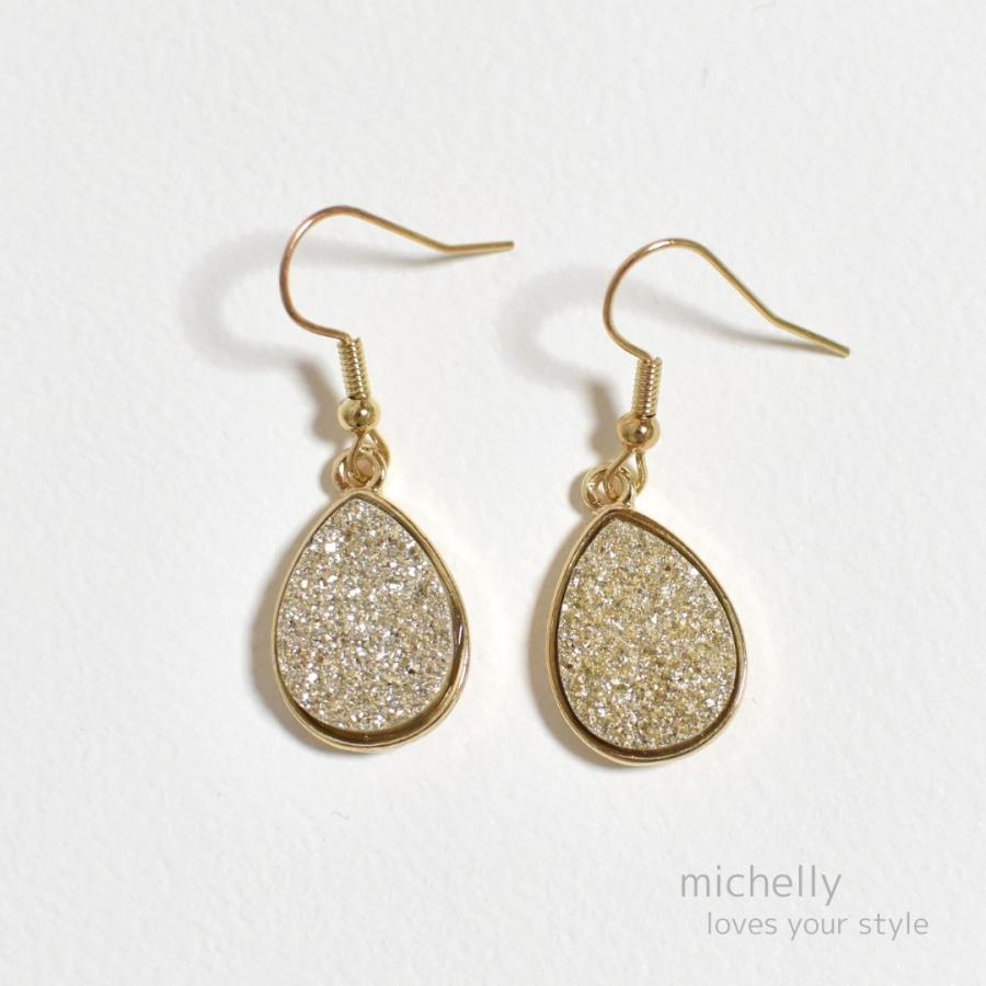 ピアス キラキラ ドロップ しずく アメリカン 揺れる プチプラ | ブランド登録なし | 18