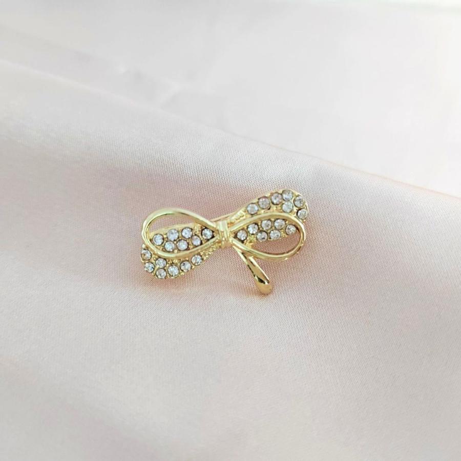 リボン ブローチ 小ぶり ゴールド ビジュー 2.5cm ミニサイズ 卒業式 入学式 卒園式 結婚式 フォーマル 襟元 付け襟 アクセサリー | ブランド登録なし | 02