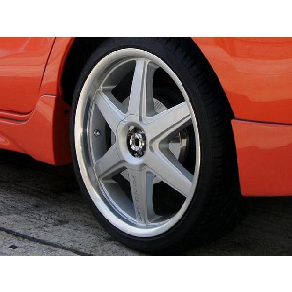 トヨタ　ハイエース・レジアスエース　２００系　アルミドラムカバー　ポリッシュ　リア用 |  | 01