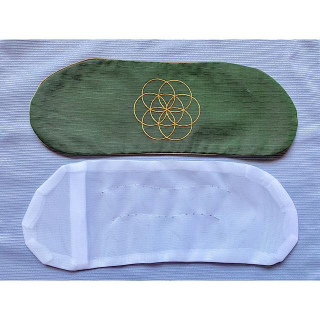 「Green」　涼眠クリスタ　Crystal Purify Pillow　枕　水晶枕　さざれ　シードオブライフ刺繍　洗える枕　メッシュ生地の内袋　国産　COCORO　micocoro product |  | 02