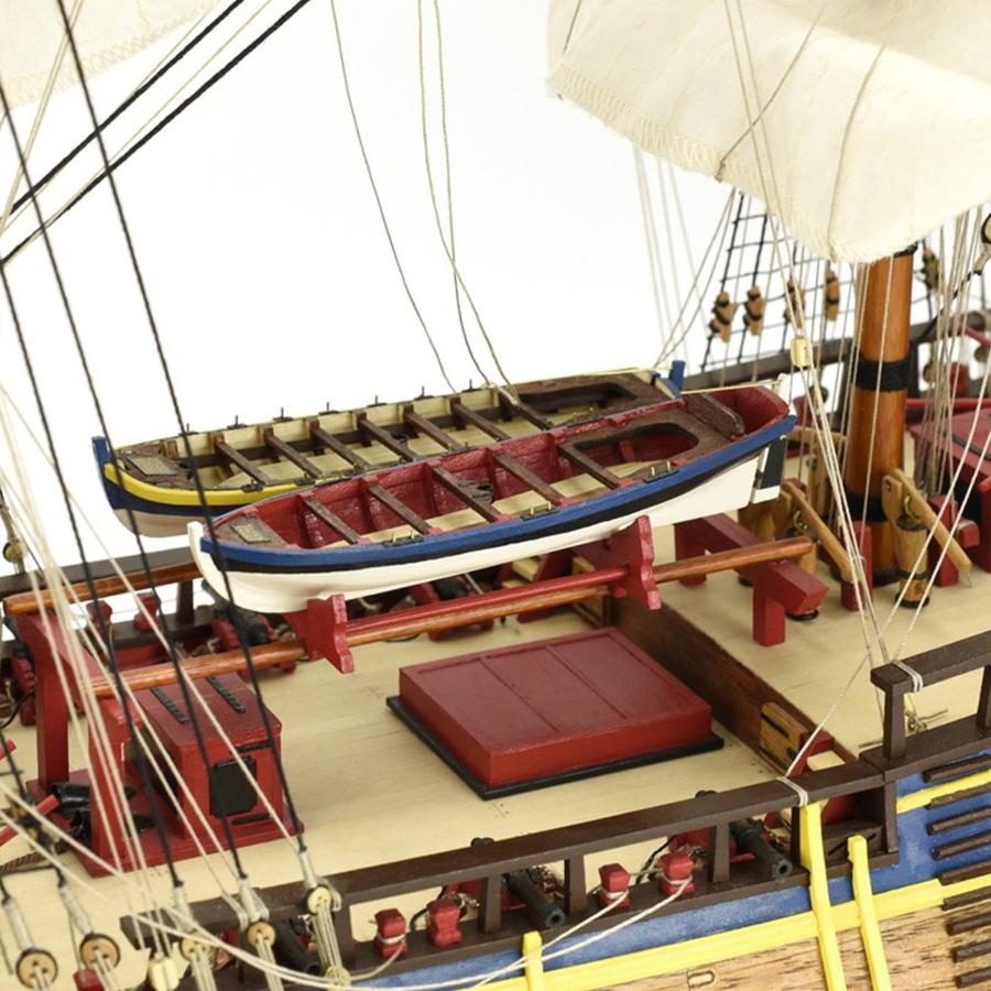 木製帆船模型キット HMSエンデバー : 木製模型キットのマイクロ