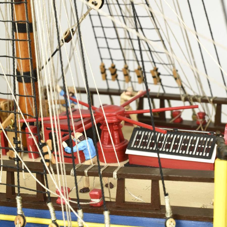 木製帆船模型キット HMSエンデバー : 木製模型キットのマイクロ