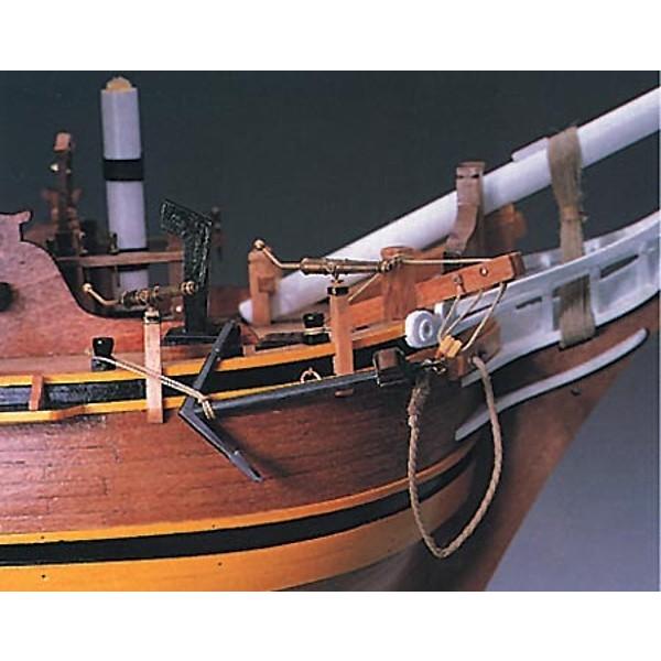 帆船模型キット バウンティ     商品情報    長さ：７５０mm日本語訳付属