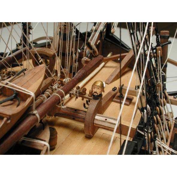 帆船模型キット エンデバー : 木製模型キットのマイクロクラフト