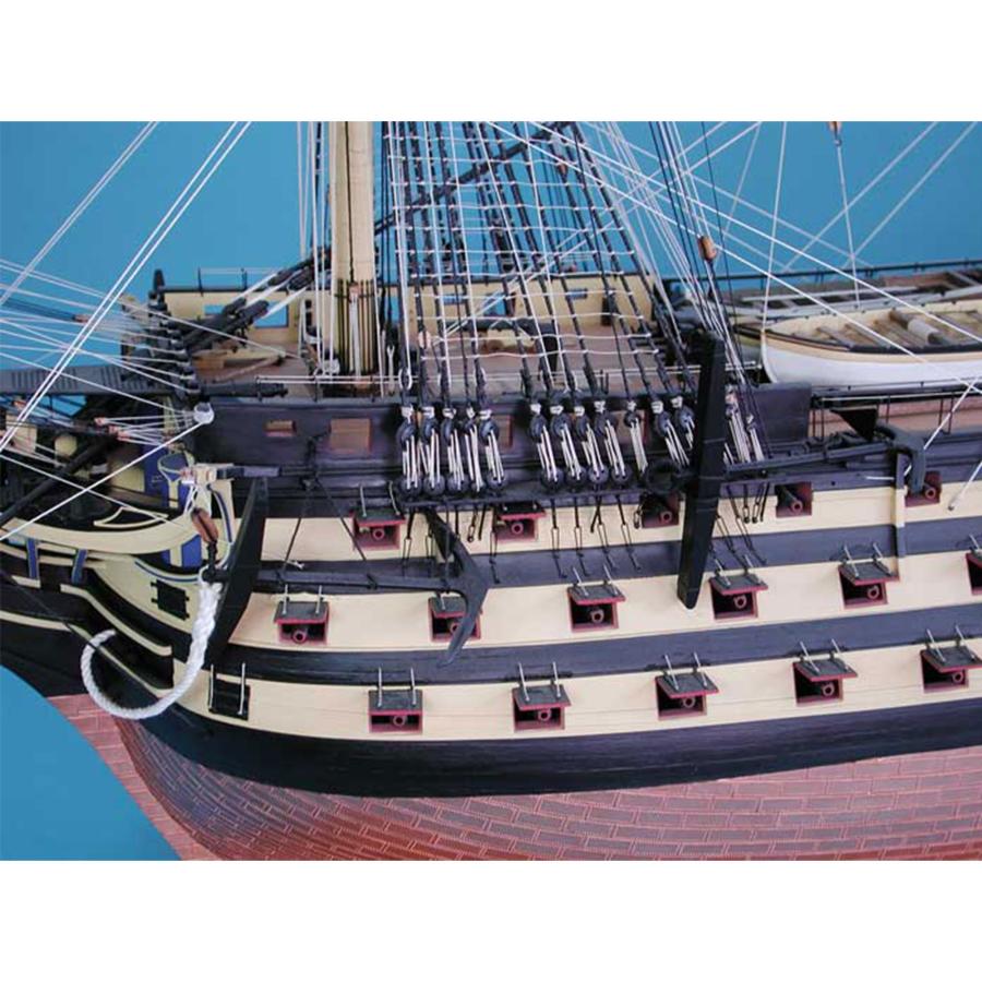 帆船模型キット ビクトリー : 木製模型キットのマイクロクラフト