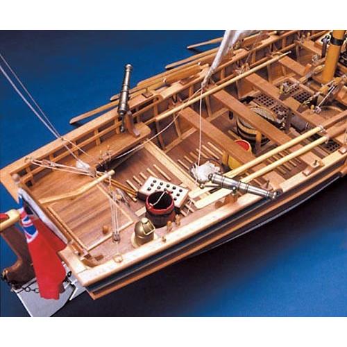 帆船模型キット 武装ピンネース（1800年） : 木製模型キットの