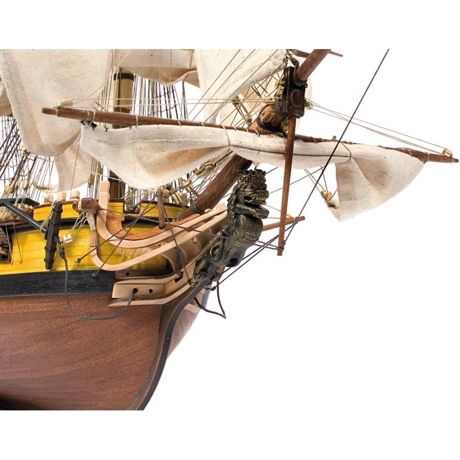 帆船模型キット メルセデス : 木製模型キットのマイクロクラフト