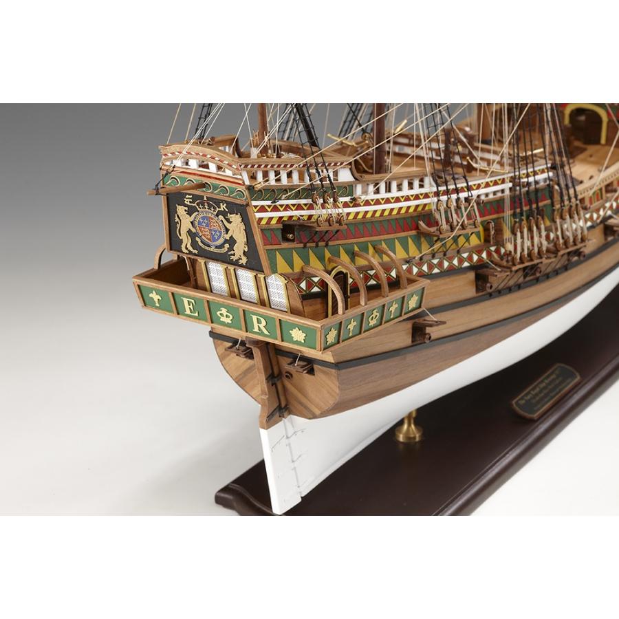 帆船模型キット H.M.S.リベンジ : 木製模型キットのマイクロ 帆船模型キット H.M.S.リベンジ : 木製模型キットのマイクロ