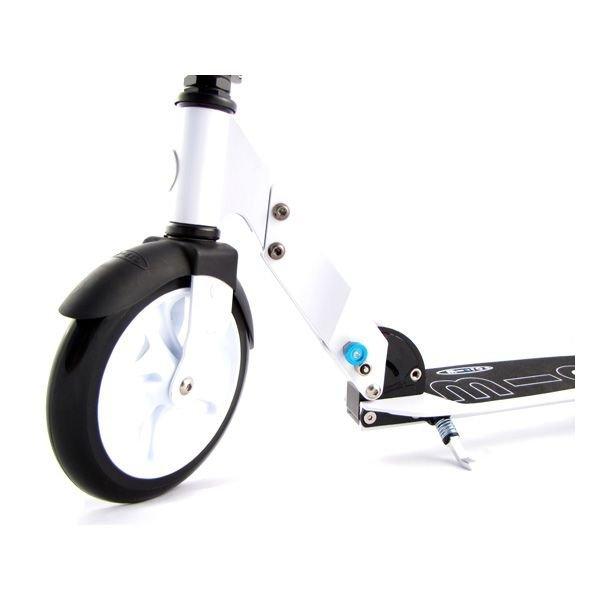 Micro Scooter マイクロ ブラック＆ホワイト 8歳 〜 大人用 キック