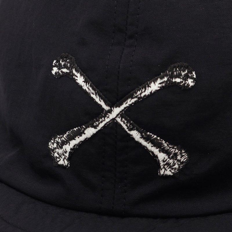 ✴*︎様 新品　エルドレッソ　クロスボーン　cross bone eldores ✴*︎様 新品 エルドレッソ クロスボーン cross bone eldores Runners