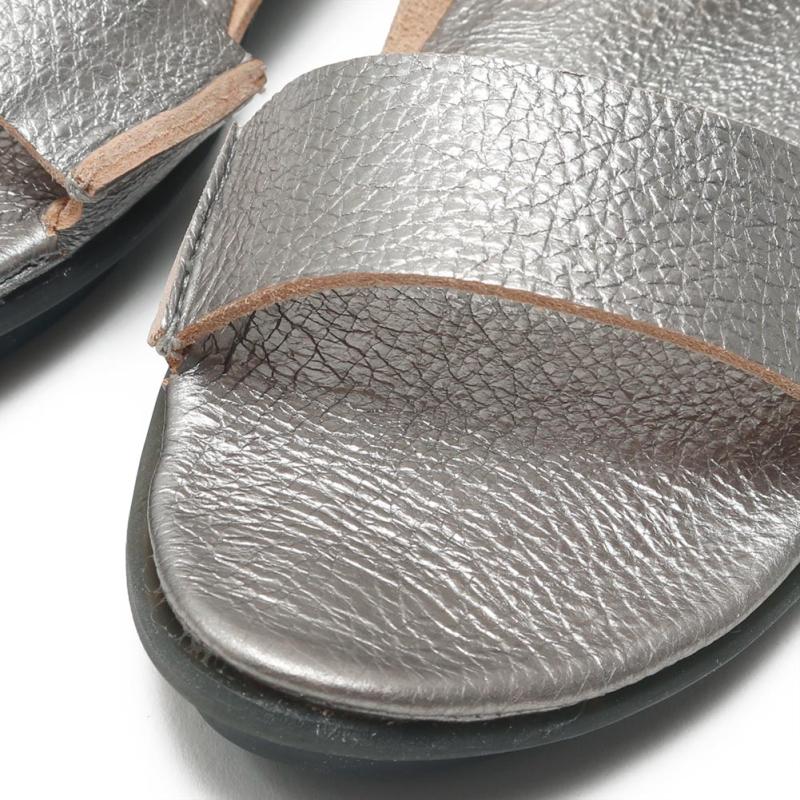 trippen（トリッペン） ストラップサンダル FAUSTINA-LAM/WAW WAW/LAM