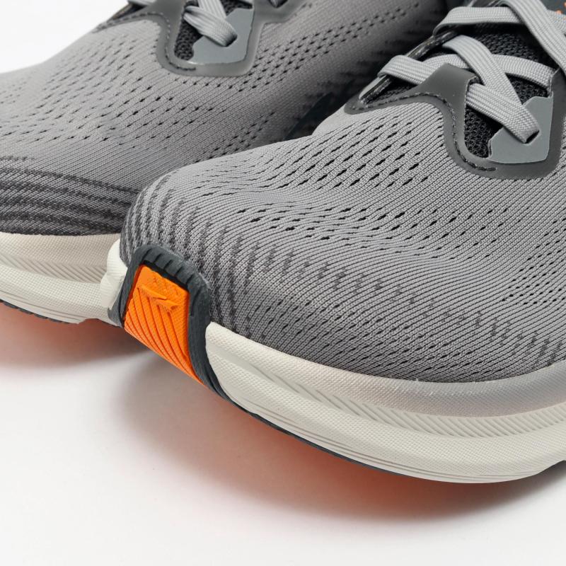 ALTRA アルトラ TORIN 8 MENS : MIDLAND SHIP - 通販 - Yahoo!ショッピング