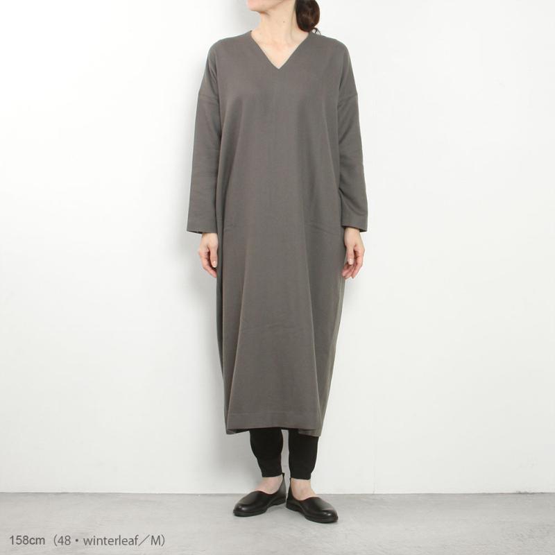evam eva（エヴァムエヴァ） wool v neck one-piece E253T155