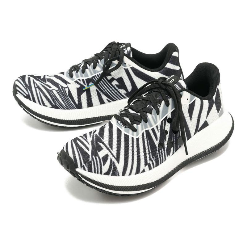 CRAFT Pacer2W ゼブラ柄 ランニングシューズ23.5 Road - Training ロード向け、日常のランニングに アッパーの通気性