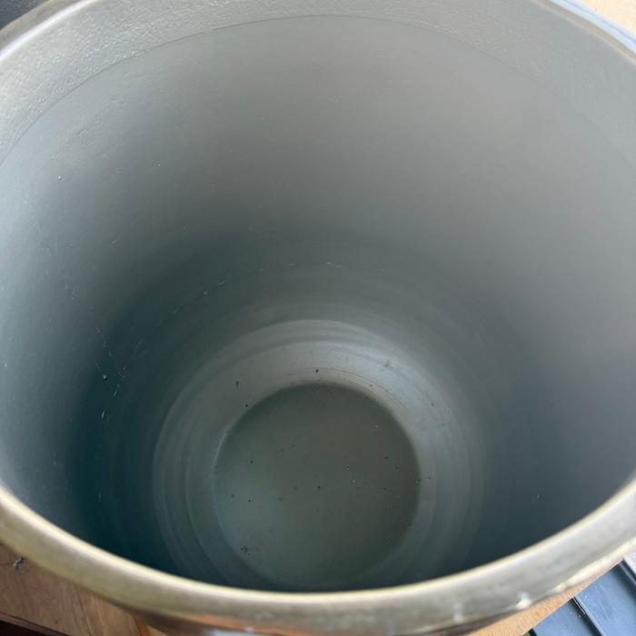 鉢カバー おしゃれ 高級 アンワール カーフ 13号 11号 アルミ製 ゴールド ブラック 室内 北欧 観葉植物 大型 丸型 KONTONの画像