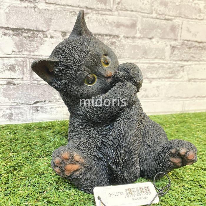 ベニーズキャット しっぽをハムハム（黒）猫 置物 可愛い リアル アニマルオブジェ インテリア かわいいネコ 動物 子猫 仔猫 玄関先 庭