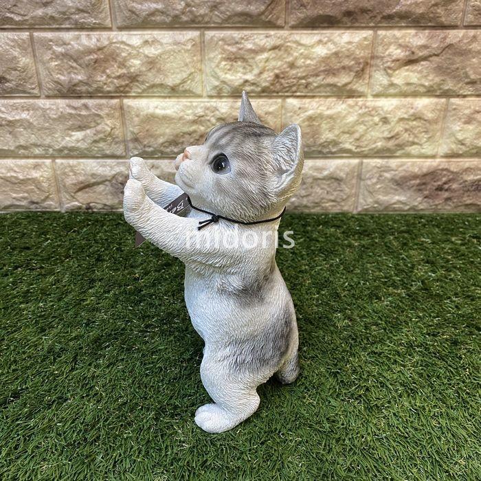 ベニーズキャット 窓の外を眺めてます（サバ白 子）猫 かわいい置物 おしゃれなアニマルオブジェ インテリア ネコ  玄関 庭 |  | 09