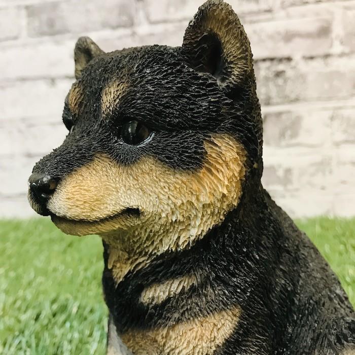 柴犬（黒）子犬のオブジェ 置物 可愛い リアル インテリア