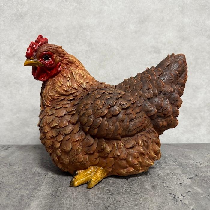鳥 置物 オブジェ 北欧 動物 かわいい しゃがむ雌鶏 大 高さ19.5cm ニワトリ woobia おしゃれ 玄関インテリア リアル 大型 ウービア |  | 12