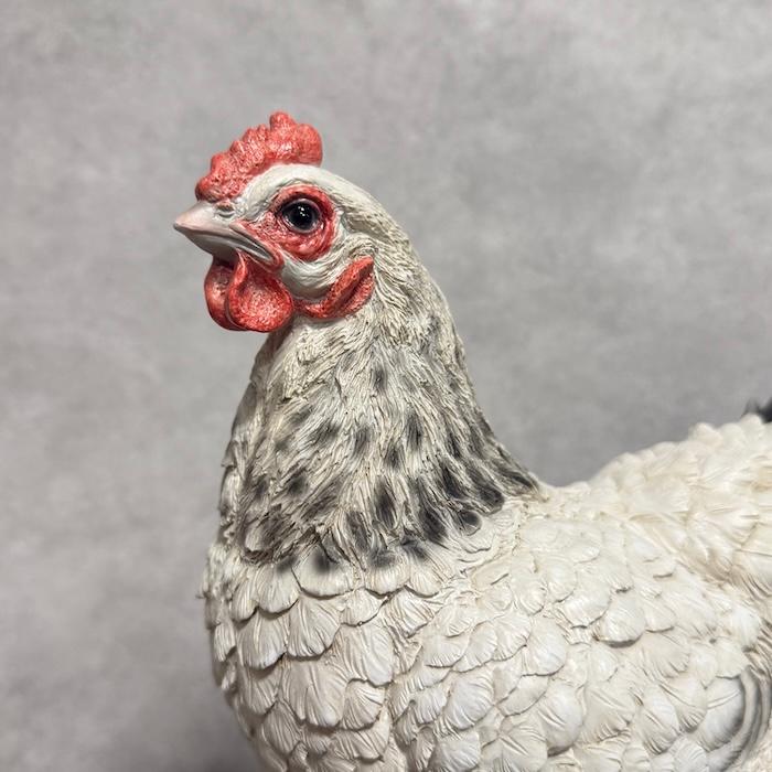 WOOBIA（ウービア） 置物 鳥 白い雌鶏 高さ27.5cm woobia リアル