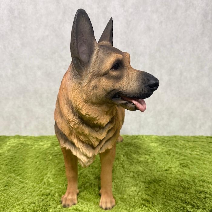WOOBIA（ウービア） 犬 置物 大型 動物 立ち止まる ジャーマン