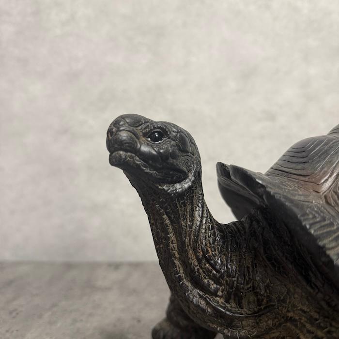 WOOBIA（ウービア） 置物 動物 頭をあげるカメ 中 亀グッズ 横幅30.2cm