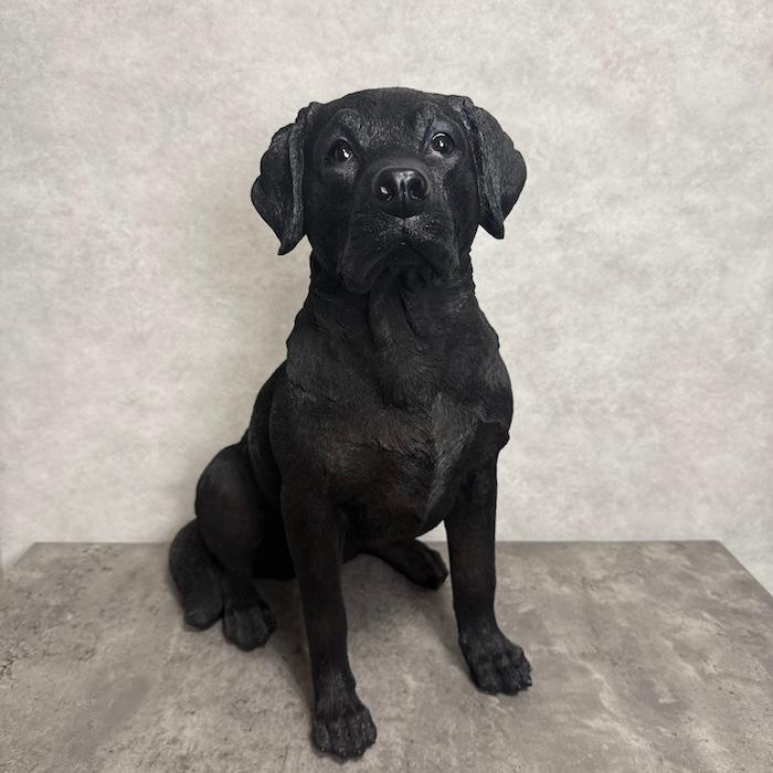 WOOBIA（ウービア） 犬 置物 大型 動物 特大 お座りラブラドール