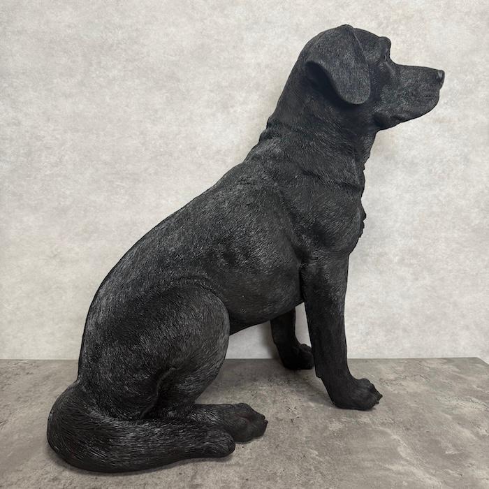 WOOBIA（ウービア） 犬 置物 大型 動物 特大 お座りラブラドール