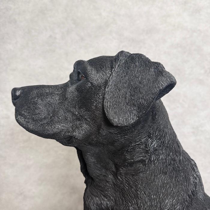 WOOBIA（ウービア） 犬 置物 大型 動物 特大 お座りラブラドール