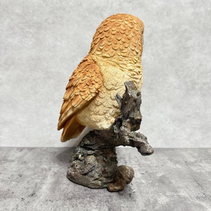 鳥 置物 オブジェ 北欧 動物 かわいい 切り株にとまるフクロウ 高さ