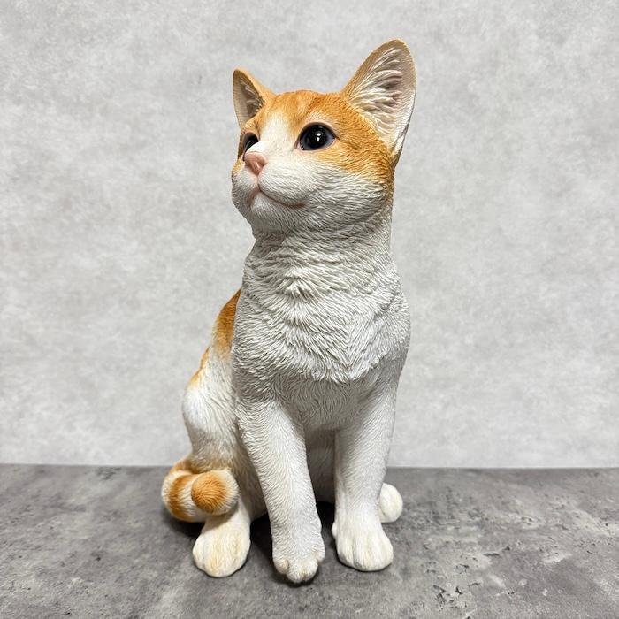 置物 猫 動物 かわいい 巻き座り茶トラ白猫 大 ネコ 高さ30.5cm woobia