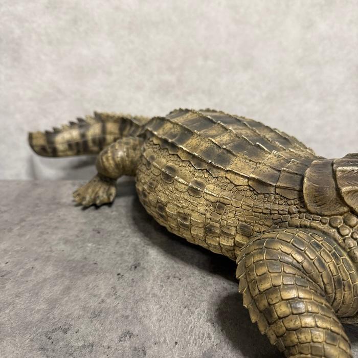 置物 動物 威嚇するワニ 横幅77.5cm woobia おしゃれ 大きい 玄関