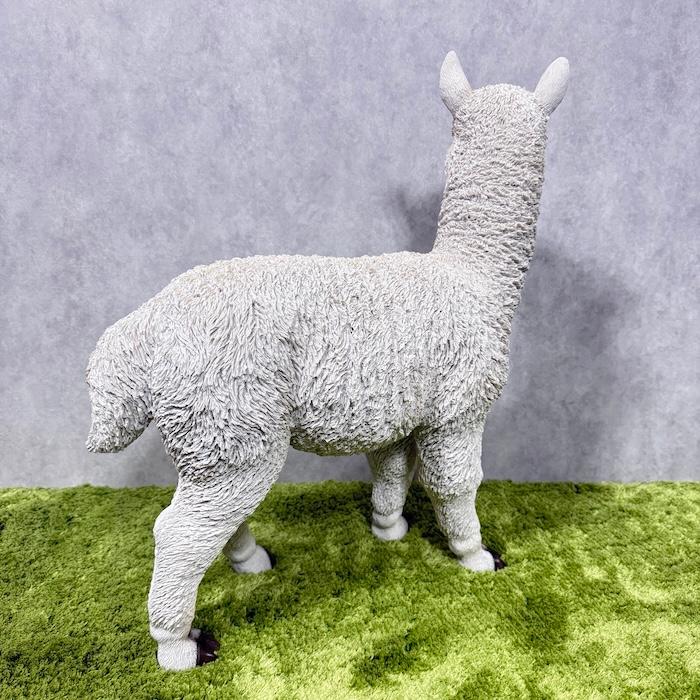 WOOBIA（ウービア） 置物 動物 左向きに立つアルパカ 大 高さ56cm